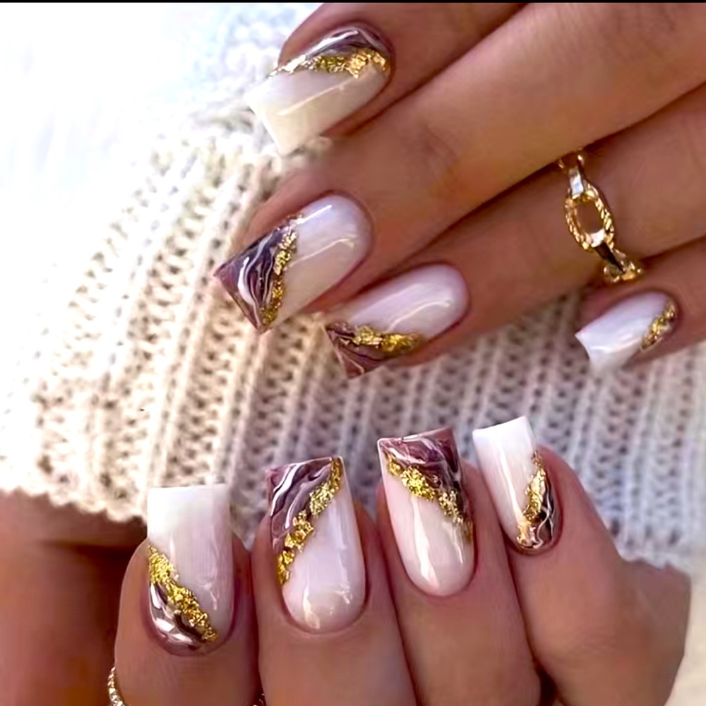 Glossy marble French tipped press on nails